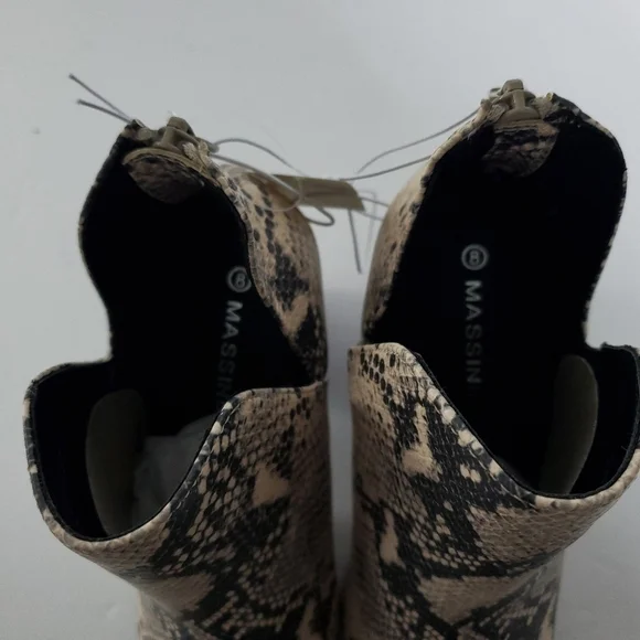 Massini Trisha snakeskin print boot size 8 - Picture 10 of 11
